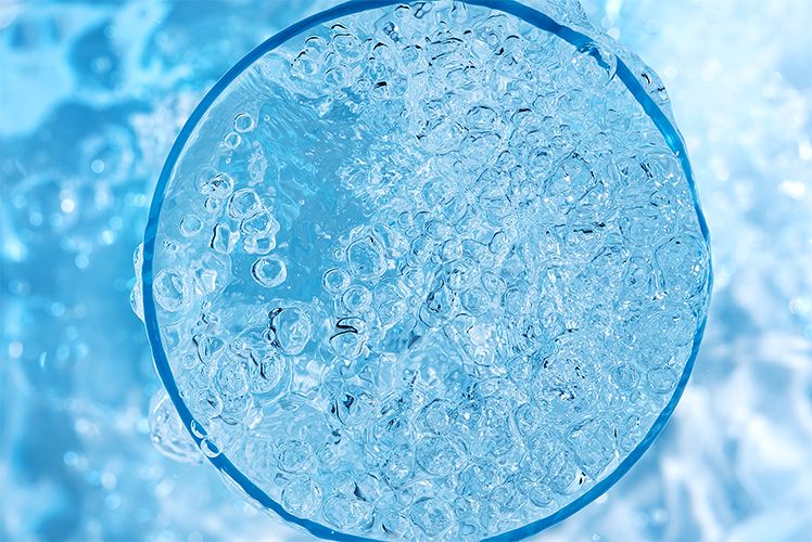 gelee oligo nettoyante ium bio dans boite de petri sur fond bleu